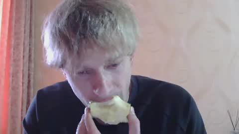 frame_tamer888 online show from 05-31-26, 04:03