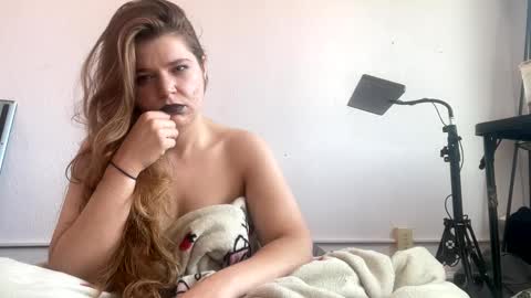 francescafey online show from 09-17-25, 02:19