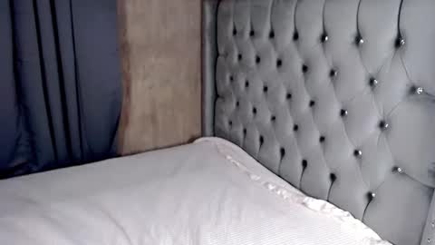 LOVE online show from 02-21-25, 07:23