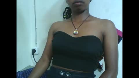 francinealdy online show from 01-08-26, 04:09