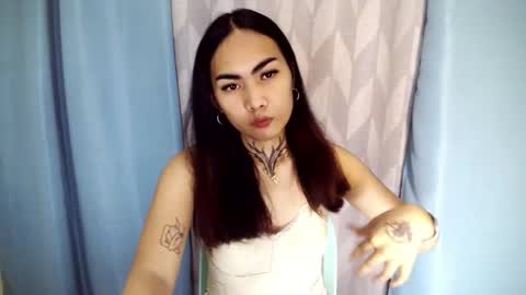 Snapshot of francinexx chatting on 11-02-25, 12:29 francine online show from 11-02-25, 12:29