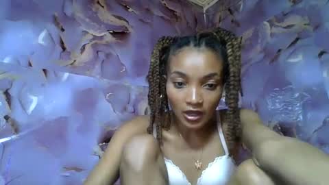 Snapshot of francinoli chatting on 06-12-26, 04:28 Francinoli online show from 06-12-26, 04:28
