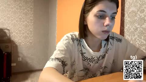 Snapshot of franciscokibodeaux chatting on 11-30-25, 07:18 Melissa online show from 11-30-25, 07:18