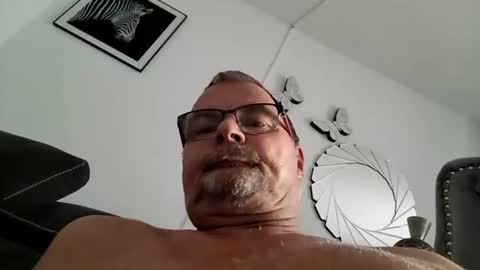 Snapshot of franciscomalin chatting on 07-19-26, 05:55 franciscomalin online show from 07-19-26, 05:55