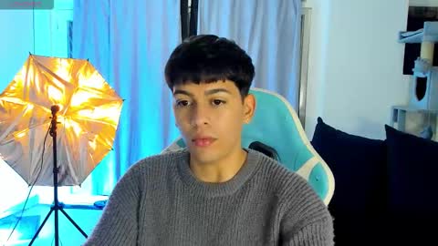 frank online show from 11-11-25, 03:06