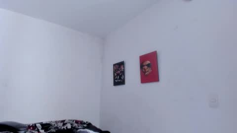 Snapshot of franco_ruiz_ chatting on 03-28-26, 03:00 franco online show from 03-28-26, 03:00