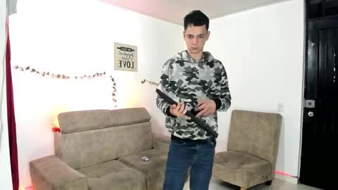 Snapshot of franco_taylor chatting on 02-24-26, 10:13 Franco taylor online show from 02-24-26, 10:13