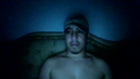 Snapshot of francopizano chatting on 06-18-26, 03:51 Francum online show from 06-18-26, 03:51