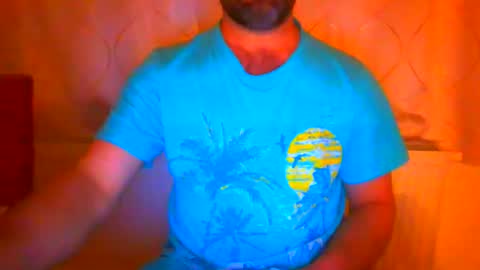 Snapshot of frank84848 chatting on 05-16-26, 01:13 Frank online show from 05-16-26, 01:13