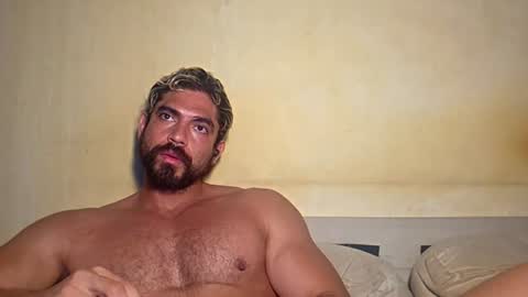 frank_flirt0615 online show from 07-01-26, 04:47