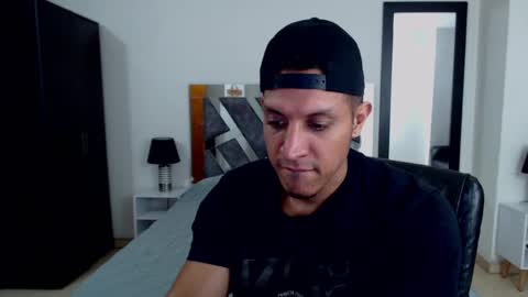 Frank online show from 02-15-25, 09:04