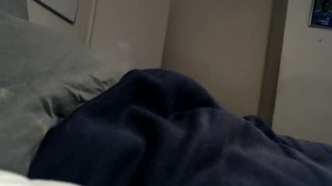 Snapshot of frankiel745 chatting on 11-02-25, 05:04 frankiel745 online show from 11-02-25, 05:04