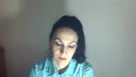 Snapshot of frankieteasing chatting on 01-11-26, 02:11 frankieteasing online show from 01-11-26, 02:11