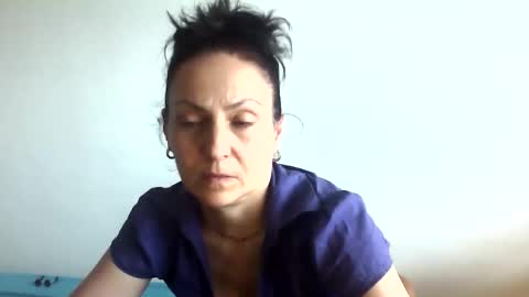 Snapshot of frankieteasing chatting on 06-07-26, 02:43 frankieteasing online show from 06-07-26, 02:43