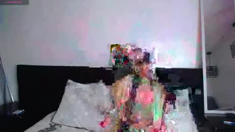 Snapshot of franklinn_23 chatting on 11-01-25, 12:18 Franklinn 23 online show from 11-01-25, 12:18