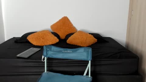 frank online show from 02-15-25, 04:23