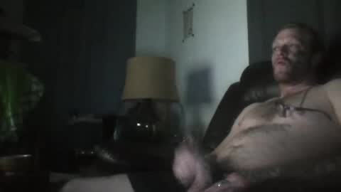 Snapshot of frankyb0yforeal chatting on 05-19-26, 07:37 frankyb0yforeal online show from 05-19-26, 07:37