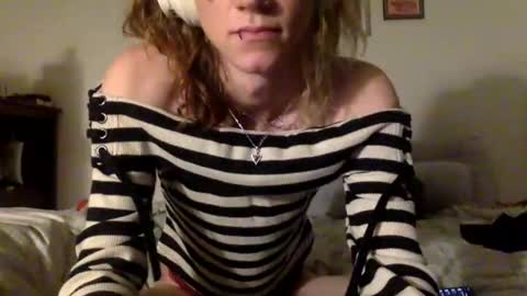 Fever online show from 11-28-25, 04:59