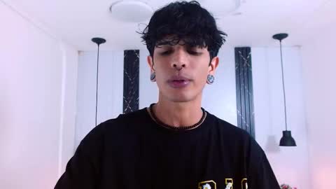 Franvill trato online show from 11-25-25, 07:14