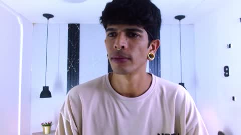 Franvill trato online show from 02-26-26, 07:24