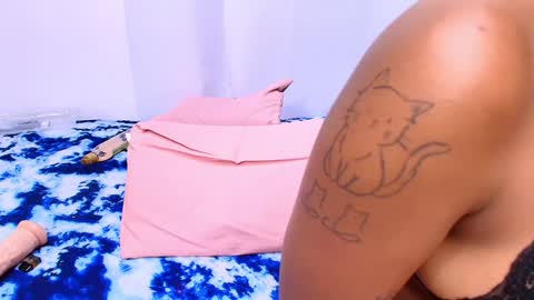 Snapshot of franyeli_5 chatting on 01-24-25, 10:19 FRANYELY online show from 01-24-25, 10:19