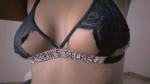 franyeli online show from 01-06-26, 02:37