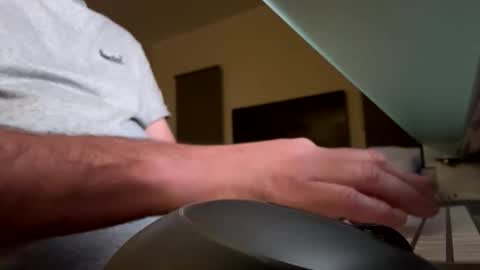 Snapshot of franzmontyhe chatting on 10-06-25, 04:26 franzmontyhe online show from 10-06-25, 04:26