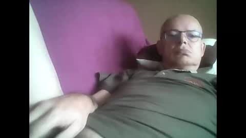 Frantz online show from 11-16-25, 01:28