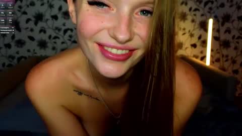 Snapshot of frauchocolate chatting on 01-19-25, 07:04 Alice online show from 01-19-25, 07:04