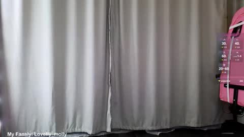 Snapshot of frauchocolate chatting on 10-11-25, 06:50 Alice online show from 10-11-25, 06:50