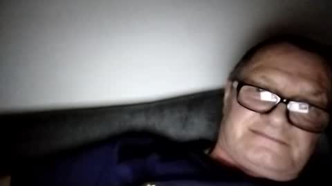 Wolfi online show from 01-25-25, 02:58