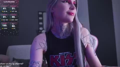 Asya UwU   online show from 12-17-25, 05:08