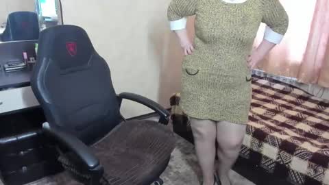 Snapshot of fraumartha chatting on 02-28-25, 10:20 FrauMartha online show from 02-28-25, 10:20