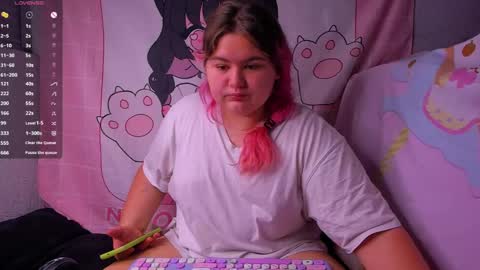 Snapshot of freakcute_friends chatting on 12-09-24, 01:45 Alice online show from 12-09-24, 01:45