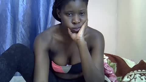 Snapshot of freakie_sissy chatting on 10-12-25, 10:14 kiki online show from 10-12-25, 10:14