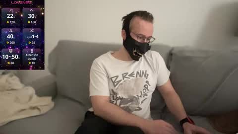 Snapshot of freakonwheelz chatting on 11-01-25, 02:30 Call me Wheelie online show from 11-01-25, 02:30