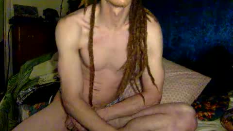 Snapshot of freaktwink420 chatting on 12-04-25, 11:46 Squirrel twink online show from 12-04-25, 11:46