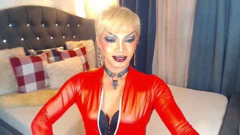 FREAKY ZIZI online show from 01-16-26, 12:14