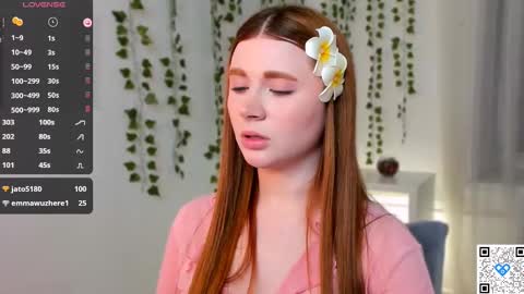 Snapshot of freckle_diyana chatting on 02-13-25, 06:59 Diyana online show from 02-13-25, 06:59