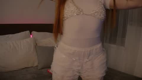 Snapshot of freckle_diyana chatting on 11-04-25, 09:36 Diyana online show from 11-04-25, 09:36