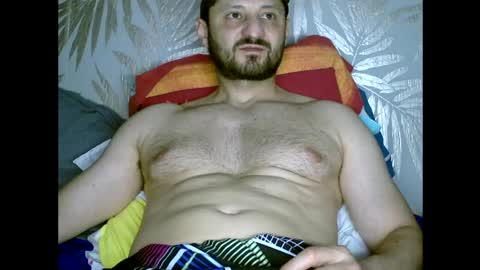 Snapshot of fred4games77 chatting on 06-05-26, 12:17 fred online show from 06-05-26, 12:17