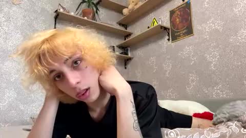 Snapshot of fred_bucks chatting on 02-23-26, 09:06 fred bucks online show from 02-23-26, 09:06