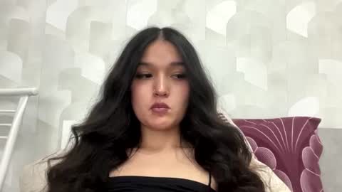 Snapshot of fredamedora chatting on 06-29-26, 10:15 Mia online show from 06-29-26, 10:15