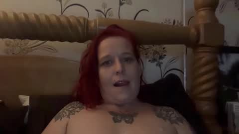 Snapshot of freddie6981 chatting on 10-16-25, 04:57 freddie online show from 10-16-25, 04:57
