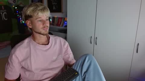 Frederick Perin online show from 11-27-25, 10:12