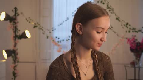 Amy online show from 11-16-25, 04:40