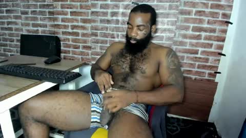 Snapshot of freedom_24 chatting on 06-19-26, 05:28 shakur online show from 06-19-26, 05:28