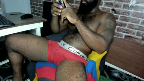 Snapshot of freedom_24 chatting on 07-09-26, 02:15 shakur online show from 07-09-26, 02:15