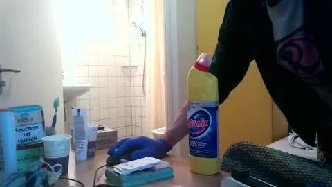 Snapshot of freedomloveherr chatting on 12-18-25, 12:11 Matricks seven online show from 12-18-25, 12:11