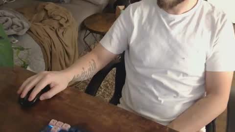 Snapshot of freeflyer77777 chatting on 01-07-26, 11:34 freeflyer77777 online show from 01-07-26, 11:34